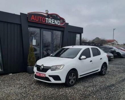 Белый Рено Логан, объемом двигателя 1 л и пробегом 86 тыс. км за 5800 $, фото 1 на Automoto.ua