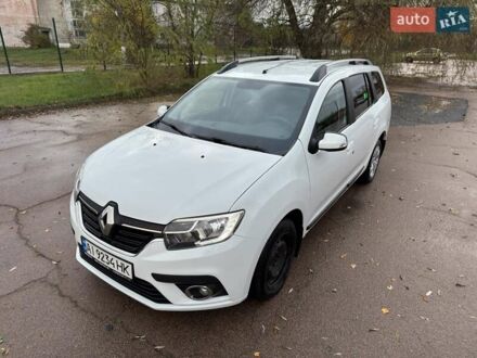Белый Рено Логан, объемом двигателя 0.9 л и пробегом 73 тыс. км за 9000 $, фото 1 на Automoto.ua