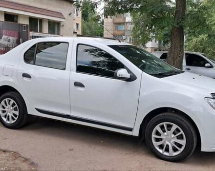 Білий Рено Логан, об'ємом двигуна 1.5 л та пробігом 65 тис. км за 6900 $, фото 1 на Automoto.ua