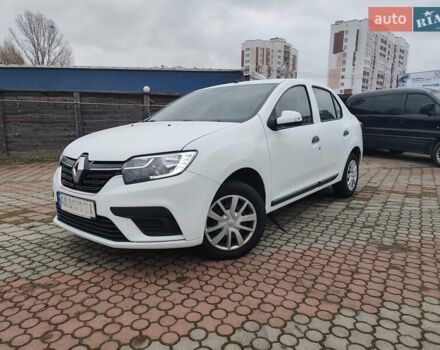 Белый Рено Логан, объемом двигателя 1.15 л и пробегом 136 тыс. км за 5900 $, фото 1 на Automoto.ua