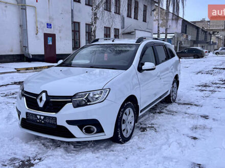 Білий Рено Логан, об'ємом двигуна 1.46 л та пробігом 70 тис. км за 10500 $, фото 1 на Automoto.ua