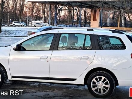 Белый Рено Логан, объемом двигателя 1.5 л и пробегом 730 тыс. км за 10300 $, фото 1 на Automoto.ua