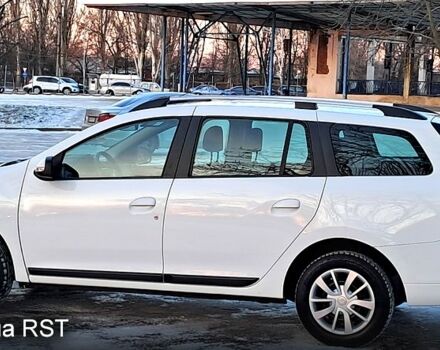 Белый Рено Логан, объемом двигателя 1.5 л и пробегом 730 тыс. км за 10300 $, фото 1 на Automoto.ua