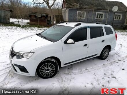Белый Рено Логан, объемом двигателя 1.5 л и пробегом 221 тыс. км за 5800 $, фото 1 на Automoto.ua