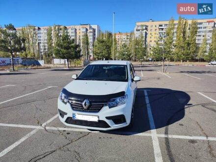 Рено Логан 2018 в Херсоне на Automoto.ua Белый Рено Логан, объемом двигателя 1.46 л и пробегом 190 тыс. км за 7000 $, фото 1 на Automoto.ua