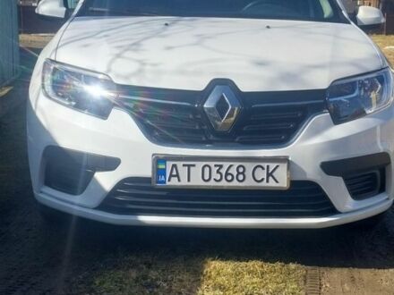 Белый Рено Логан, объемом двигателя 1 л и пробегом 80 тыс. км за 7000 $, фото 1 на Automoto.ua