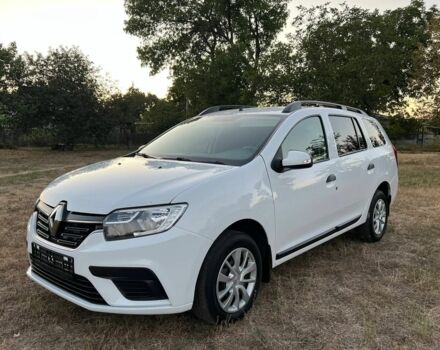 Белый Рено Логан, объемом двигателя 0 л и пробегом 53 тыс. км за 11300 $, фото 1 на Automoto.ua