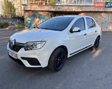 Білий Рено Логан, об'ємом двигуна 1.46 л та пробігом 206 тис. км за 7700 $, фото 1 на Automoto.ua