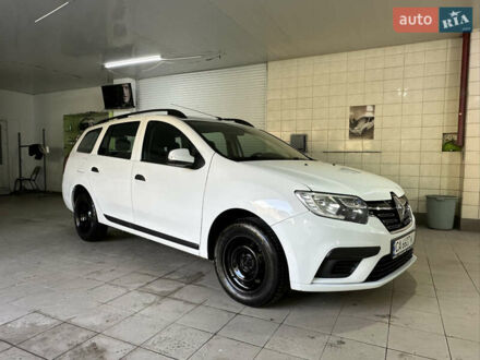 Белый Рено Логан, объемом двигателя 1.46 л и пробегом 152 тыс. км за 9300 $, фото 1 на Automoto.ua