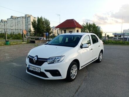 Білий Рено Логан, об'ємом двигуна 1 л та пробігом 253 тис. км за 4350 $, фото 1 на Automoto.ua