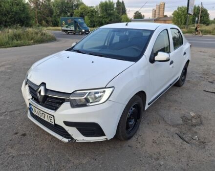 Белый Рено Логан, объемом двигателя 1 л и пробегом 234 тыс. км за 2950 $, фото 1 на Automoto.ua