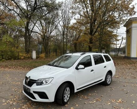 Белый Рено Логан, объемом двигателя 1.5 л и пробегом 73 тыс. км за 10300 $, фото 1 на Automoto.ua