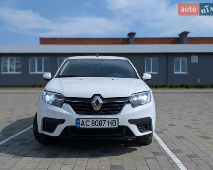 Білий Рено Логан, об'ємом двигуна 1.46 л та пробігом 203 тис. км за 7950 $, фото 1 на Automoto.ua
