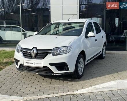 Белый Рено Логан, объемом двигателя 1 л и пробегом 159 тыс. км за 5500 $, фото 1 на Automoto.ua
