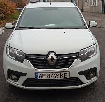 Белый Рено Логан, объемом двигателя 1.46 л и пробегом 166 тыс. км за 7000 $, фото 1 на Automoto.ua