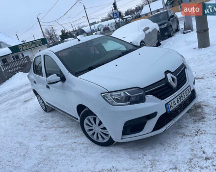 Білий Рено Логан, об'ємом двигуна 1 л та пробігом 164 тис. км за 5700 $, фото 1 на Automoto.ua