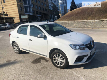 Білий Рено Логан, об'ємом двигуна 0 л та пробігом 117 тис. км за 5600 $, фото 1 на Automoto.ua