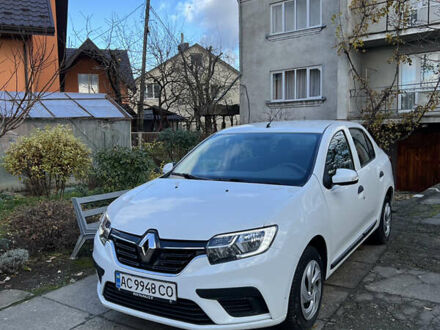 Белый Рено Логан, объемом двигателя 1 л и пробегом 177 тыс. км за 5699 $, фото 1 на Automoto.ua