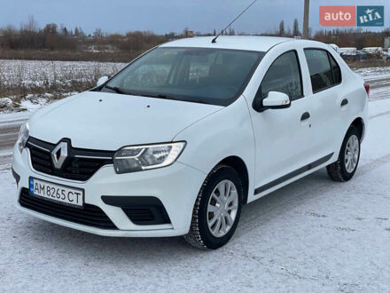 Рено Логан 2019 в Житомире на Automoto.ua Белый Рено Логан, объемом двигателя 1 л и пробегом 176 тыс. км за 6200 $, фото 1 на Automoto.ua