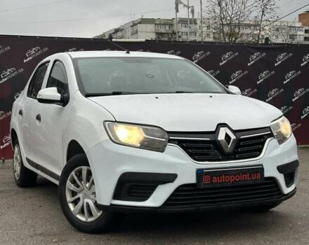 Белый Рено Логан, объемом двигателя 1 л и пробегом 194 тыс. км за 5500 $, фото 1 на Automoto.ua