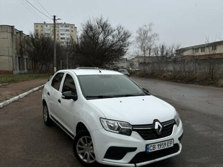 Рено Логан 2019 в Чернигове на Automoto.ua Белый Рено Логан, объемом двигателя 1 л и пробегом 135 тыс. км за 5500 $, фото 1 на Automoto.ua