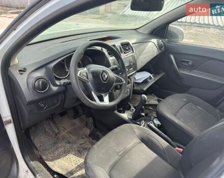 Білий Рено Логан, об'ємом двигуна 1.46 л та пробігом 180 тис. км за 3500 $, фото 1 на Automoto.ua