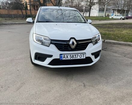 Белый Рено Логан, объемом двигателя 1.5 л и пробегом 180 тыс. км за 6800 $, фото 1 на Automoto.ua