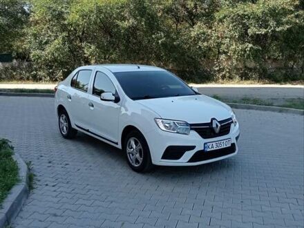 Белый Рено Логан, объемом двигателя 1 л и пробегом 113 тыс. км за 7200 $, фото 1 на Automoto.ua