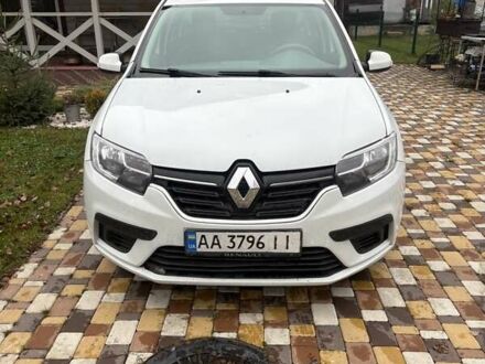 Белый Рено Логан, объемом двигателя 1 л и пробегом 90 тыс. км за 6999 $, фото 1 на Automoto.ua