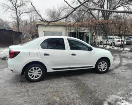 Белый Рено Логан, объемом двигателя 0.9 л и пробегом 82 тыс. км за 7300 $, фото 1 на Automoto.ua