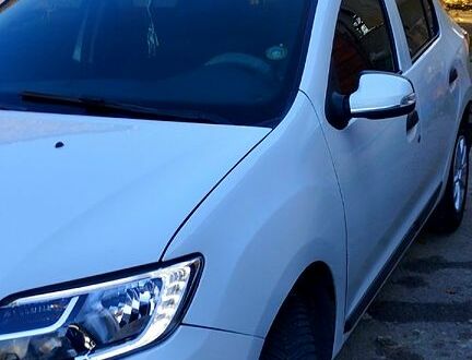 Білий Рено Логан, об'ємом двигуна 1.5 л та пробігом 140 тис. км за 6700 $, фото 1 на Automoto.ua