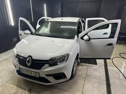 Білий Рено Логан, об'ємом двигуна 1.6 л та пробігом 204 тис. км за 7000 $, фото 1 на Automoto.ua