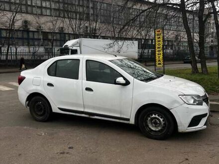 Білий Рено Логан, об'ємом двигуна 1 л та пробігом 394 тис. км за 3400 $, фото 1 на Automoto.ua