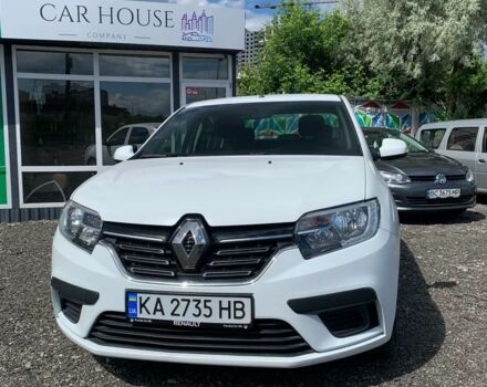 Белый Рено Логан, объемом двигателя 1 л и пробегом 151 тыс. км за 5900 $, фото 1 на Automoto.ua