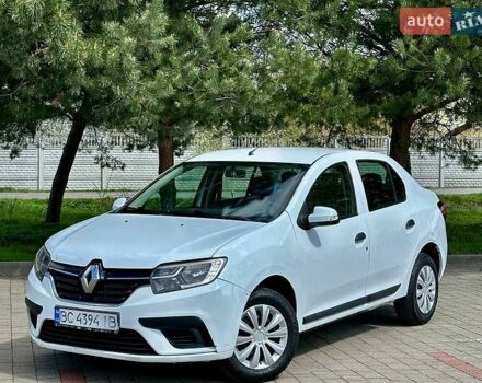 Белый Рено Логан, объемом двигателя 1.5 л и пробегом 331 тыс. км за 5300 $, фото 1 на Automoto.ua