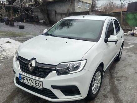 Белый Рено Логан, объемом двигателя 1 л и пробегом 82 тыс. км за 8000 $, фото 1 на Automoto.ua
