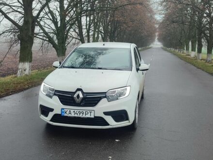 Белый Рено Логан, объемом двигателя 0 л и пробегом 200 тыс. км за 4000 $, фото 1 на Automoto.ua