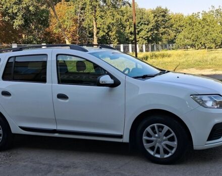 Білий Рено Логан, об'ємом двигуна 1.5 л та пробігом 64 тис. км за 9400 $, фото 1 на Automoto.ua