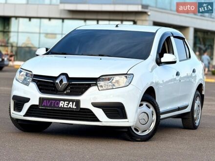 Білий Рено Логан, об'ємом двигуна 1 л та пробігом 65 тис. км за 7300 $, фото 1 на Automoto.ua