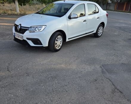 Білий Рено Логан, об'ємом двигуна 1 л та пробігом 207 тис. км за 5020 $, фото 1 на Automoto.ua