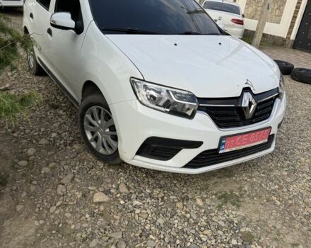 Белый Рено Логан, объемом двигателя 1.5 л и пробегом 98 тыс. км за 2600 $, фото 1 на Automoto.ua