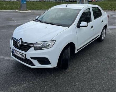 Белый Рено Логан, объемом двигателя 1 л и пробегом 27 тыс. км за 7500 $, фото 1 на Automoto.ua
