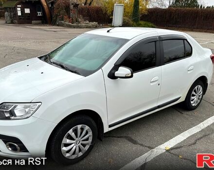 Белый Рено Логан, объемом двигателя 1.5 л и пробегом 148 тыс. км за 7999 $, фото 1 на Automoto.ua