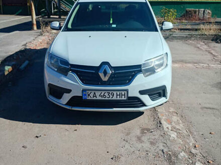 Белый Рено Логан, объемом двигателя 1 л и пробегом 283 тыс. км за 4149 $, фото 1 на Automoto.ua