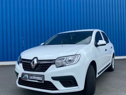 Білий Рено Логан, об'ємом двигуна 1.5 л та пробігом 115 тис. км за 10200 $, фото 1 на Automoto.ua