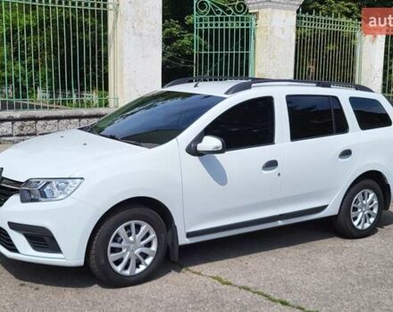 Білий Рено Логан, об'ємом двигуна 1.46 л та пробігом 70 тис. км за 10900 $, фото 1 на Automoto.ua