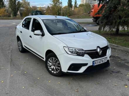 Рено Логан 2020 у Харкові на Automoto.ua Білий Рено Логан, об'ємом двигуна 1.5 л та пробігом 153 тис. км за 6150 $, фото 1 на Automoto.ua