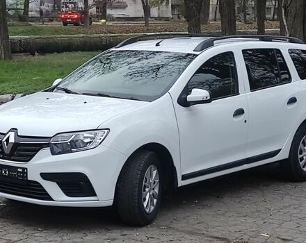 Белый Рено Логан, объемом двигателя 0 л и пробегом 69 тыс. км за 10700 $, фото 1 на Automoto.ua