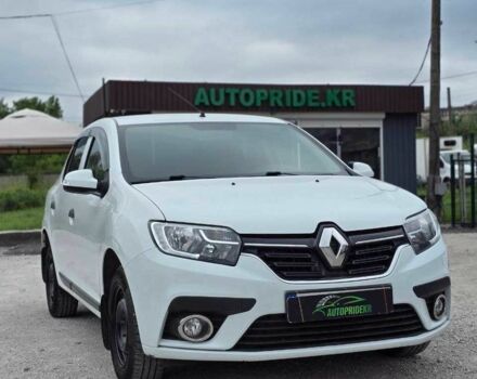 Белый Рено Логан, объемом двигателя 1 л и пробегом 68 тыс. км за 9999 $, фото 1 на Automoto.ua