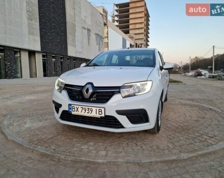 Белый Рено Логан, объемом двигателя 1.46 л и пробегом 130 тыс. км за 8700 $, фото 1 на Automoto.ua